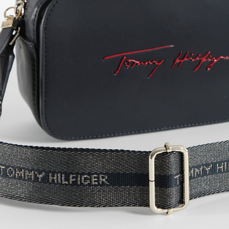 Tommy Hilfiger - Sac A Main Femme Iconic Camera Bag Signature 0464 Bleu Marine