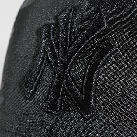 New Era - Casquette Fitted 39Thirty Black Camo 60141588 New York Yankees Noir