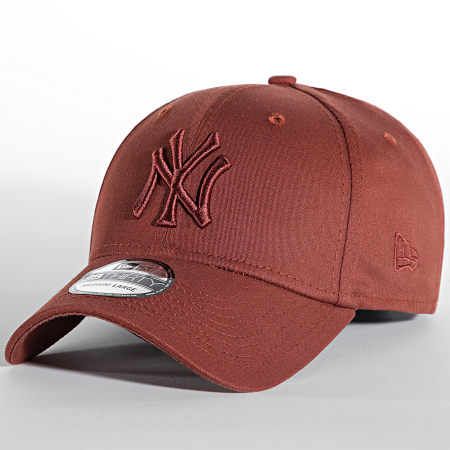 New Era - Casquette Fitted 39Thirty League Essential 60141655 New York Yankees Marron
