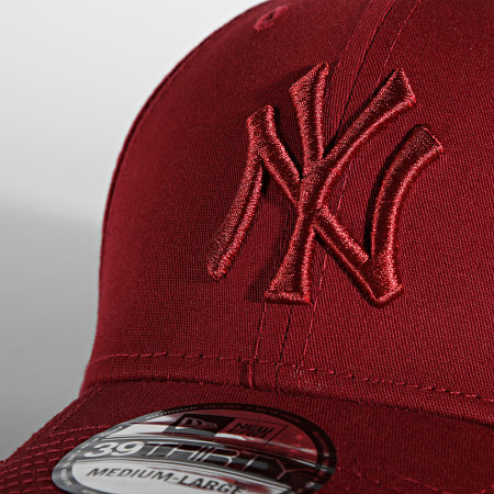 New Era - Casquette Fitted 39Thirty League Essential 60141804 New York Yankees Rouge