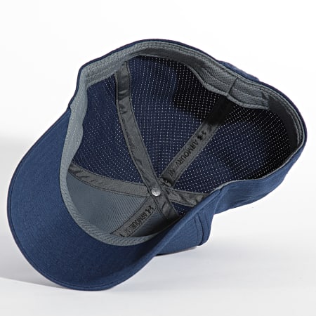 Under Armour - Casquette Fitted Iso-Chill 1361530 Bleu Marine
