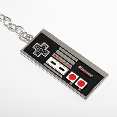 Nintendo - Porte-clés NES Chrome