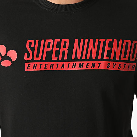 Nintendo - Camiseta Super Nintendo negra