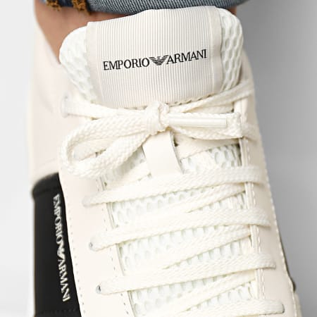 Emporio Armani - Baskets X4X287-XN010 Off White Black Off White