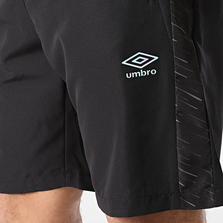 Umbro - Pantalones cortos de jogging 873090-60 Negro