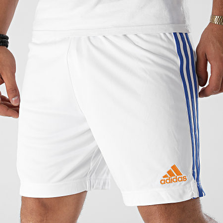 Adidas Sportswear - Short De Sport A Bandes Real Madrid GM6784 Ecru