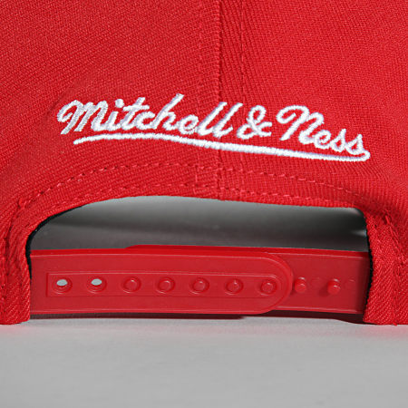 Mitchell and Ness - Casquette Team Ground Stretch Chicago Bulls Rouge