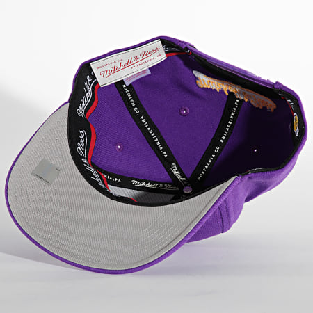 Mitchell and Ness - Casquette Snapback Team Ground Stretch Los Angeles Lakers Violet