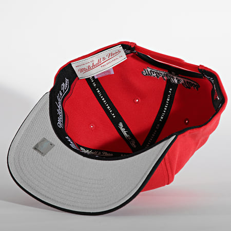 Mitchell and Ness - Casquette Snapback Wool 2-Tone Chicago Bulls Rouge