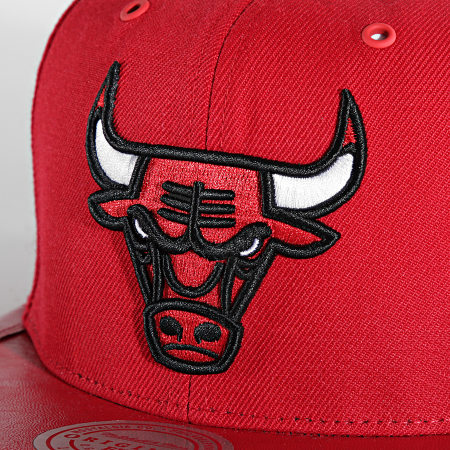 Mitchell and Ness - Giorno 3 Cappellino Snapback Chicago Bulls Rosso