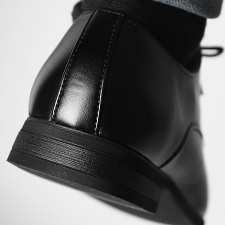 Classic Series - Chaussures UDT01 Noir
