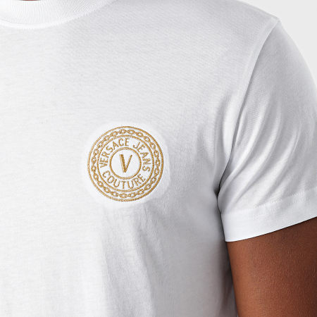 Versace Jeans Couture - Tee Shirt Vemblem Embroidery 71GAHT10-CJ00T Blanc Doré