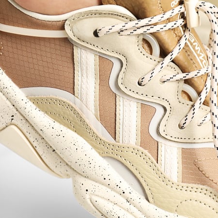 Adidas Originals - Baskets Ozweego GX3651 Cardboard Savannah Halo Ivory - LaBoutiqueOfficielle.com