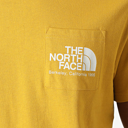 The North Face - Tee Shirt Poche Scrap Berkeley California A55GD Jaune Moutarde