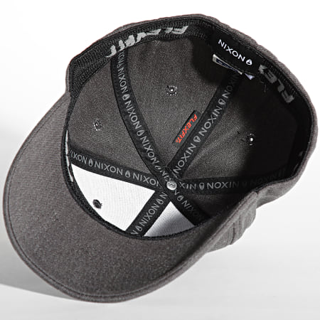 Nixon - Casquette Fitted C1075 Gris Anthracite Chiné