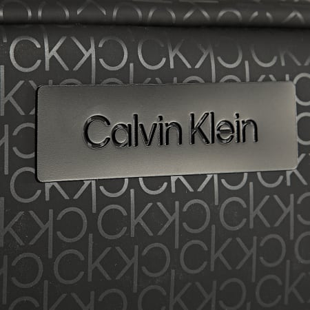Calvin Klein - Trousse De Toilette Winter Proof 7407 Noir