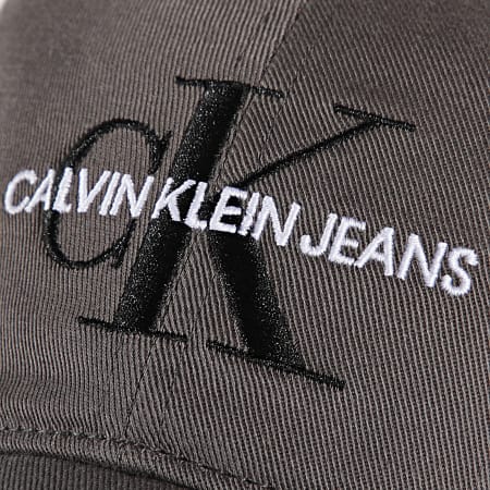 Calvin Klein - Casquette Monogram 5618 Gris Anthracite