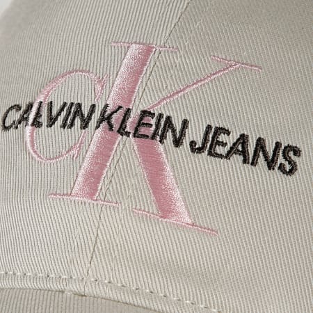 Calvin Klein - Casquette Femme Monogram 6624 Beige