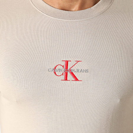Calvin Klein - Tee Shirt New Iconic Essential 7092 Beige