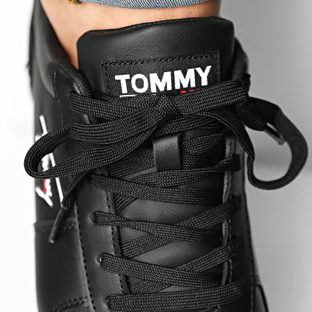 Tommy Jeans - Baskets Retro Leather Cupsole 0808 Black