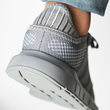 Adidas Originals - Baskets Swift Run X H04306 Grey Three Charcoal Solid Grey