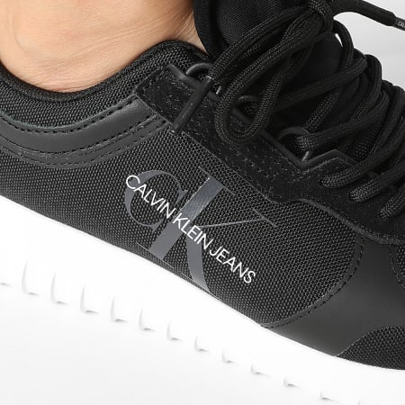 Calvin Klein Jeans - Baskets Femme Runner Lace Up 0466 Black