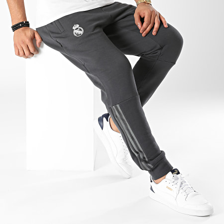 Adidas Sportswear - Pantalon Jogging A Bandes Real Madrid GR4262 Gris Anthracite