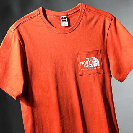 The North Face - Tee Shirt Poche Scrap Berkeley California A55GD Orange