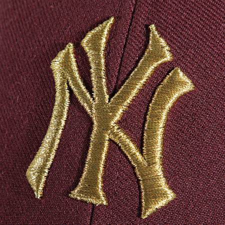 '47 Brand - Casquette MVP Adjustable New York Yankees Bordeaux Doré