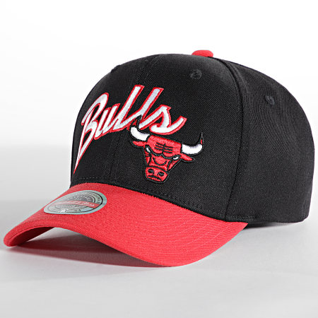 Mitchell and Ness - Cappello Chicago Bulls classico a 2 toni con scritte ad arco nero rosso
