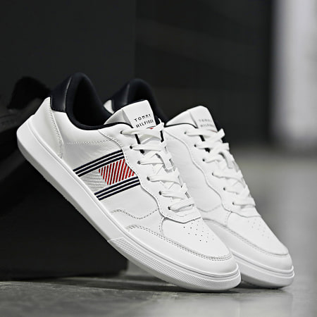 Tommy Hilfiger - Baskets Essential Leather Cupsole Evo 3904 White