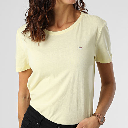 Tommy Jeans - Tee Shirt Femme Soft Jersey 6901 Jaune Clair 