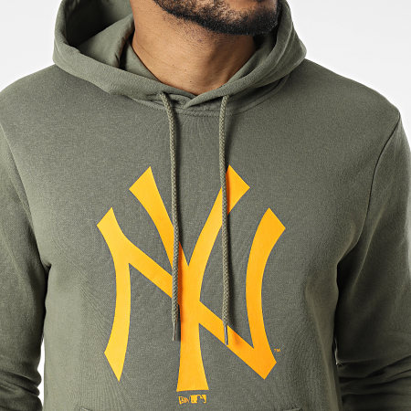 New Era - Sweat Capuche Seasonal Team Logo New York Yankees Vert Kaki