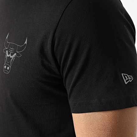 New Era - Tee Shirt Team Logo Chicago Bulls 12553249 Noir Réfléchissant