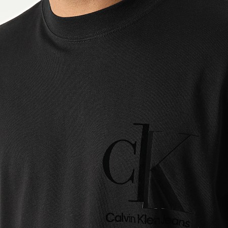 Calvin Klein - Camiseta Manga Larga 9720 Negra