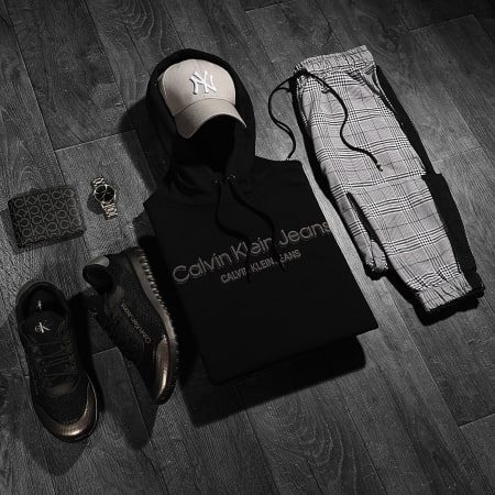 Calvin Klein - Felpa con cappuccio 9930 nero