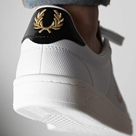 Fred Perry - Sneakers B2341 Bianco
