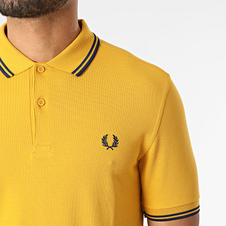 Fred Perry - Polo Manches Courtes Twin Tipped M3600 Jaune Moutarde