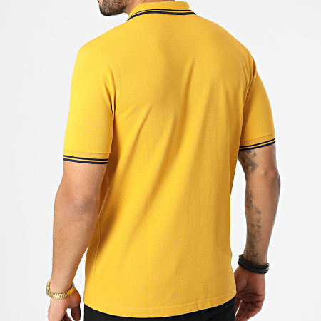 Fred Perry - Polo Manches Courtes Twin Tipped M3600 Jaune Moutarde