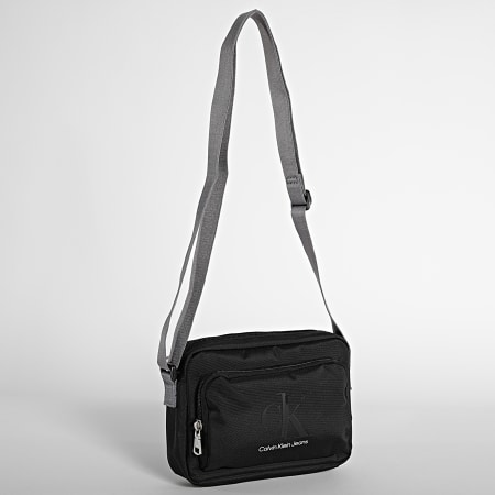 Calvin Klein - Sacoche Sport Essentials 8183 Noir