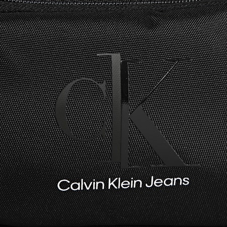 Calvin Klein - Sacoche Sport Essentials 8183 Noir
