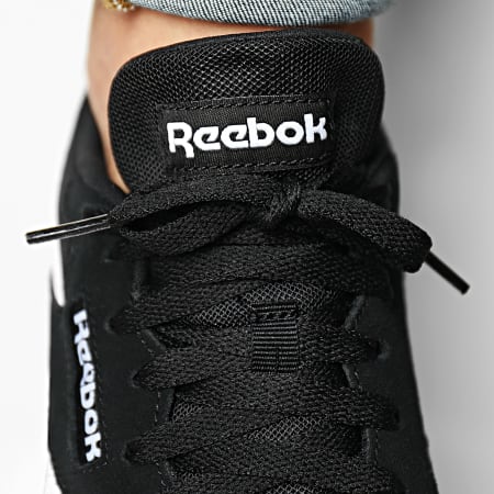 Reebok - Baskets Royal Ultra GW7770 Core Black Footwear White Flash Red