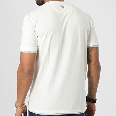 Camiseta store guess reflectante