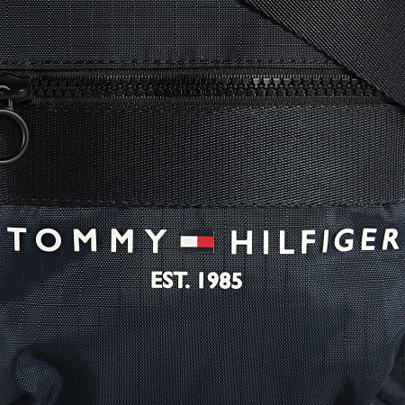 Tommy Hilfiger - Sacoche Established Mini Reporter 8098 Bleu Marine