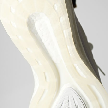 Adidas Performance - Ultraboost 22 GX5459 Nube Blanco Núcleo Negro Zapatillas