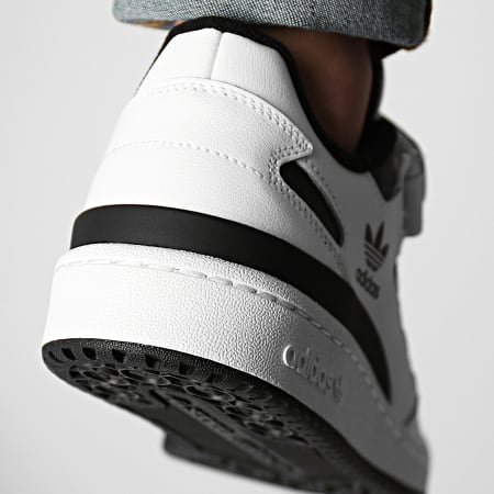 Adidas Originals - Baskets Forum Low FY7757 Footwear White Core Black