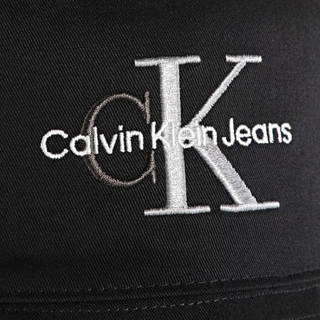 Calvin Klein Jeans - Bob Double Embroidery 8134 Noir