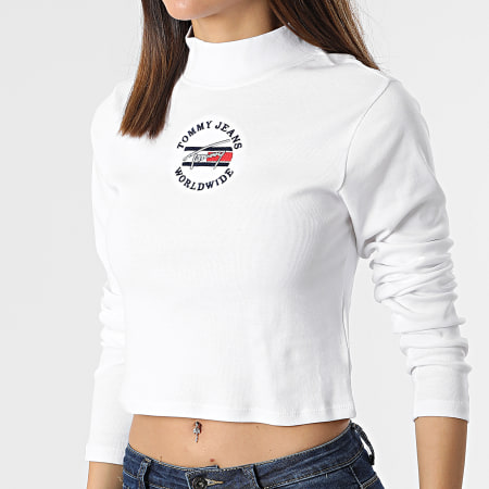 Tommy Jeans - Tee Shirt Manches Longues Crop Femme Timeless 2003 Blanc