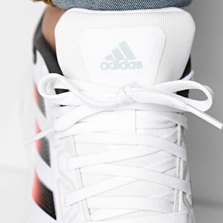 Adidas Sportswear - Baskets Questar GZ0626 Cloud White Core Black Solar Red