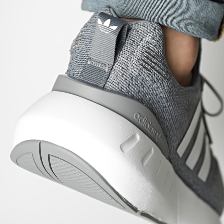 Adidas Originals - Baskets Swift Run 22 GZ3495 Grey Three Cloud White Grey Four